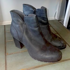 COPY - Clarks Heeled Boots